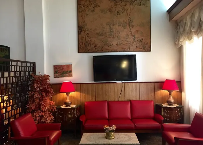 Embassy Hotel