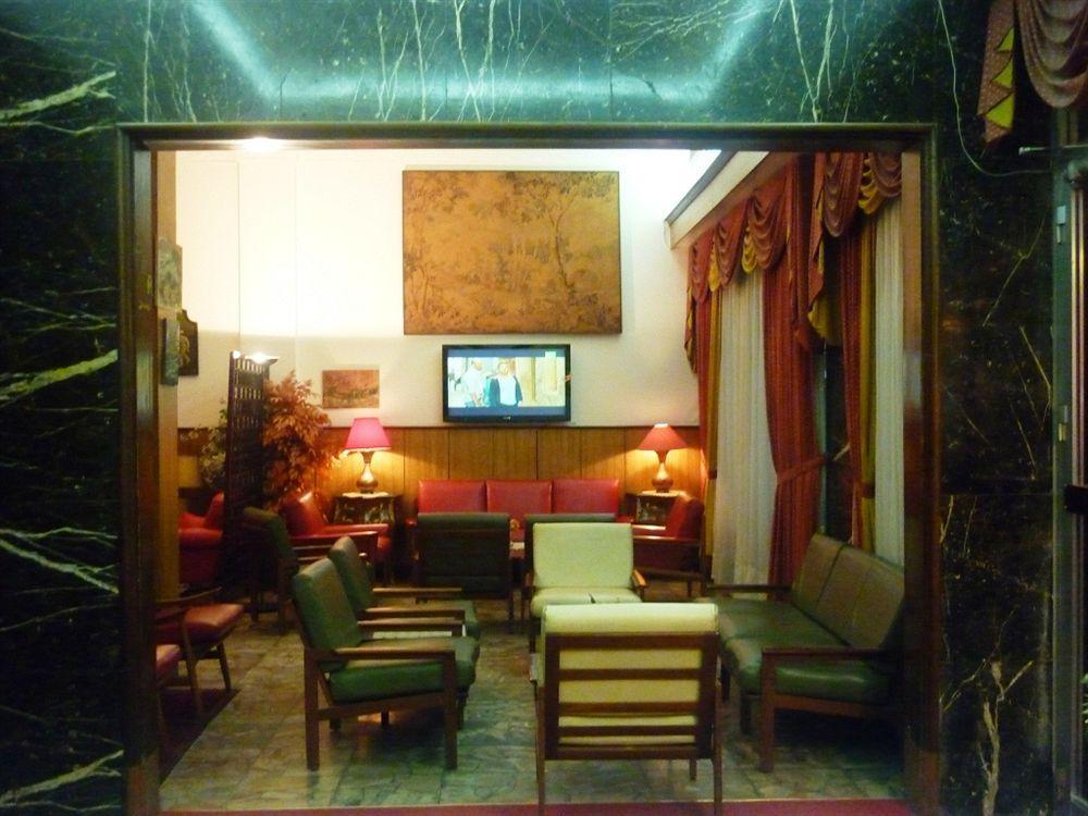 Hotel Embassy 3*
